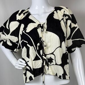 Christian Siriano Black and Cream Floral Boho Blouse